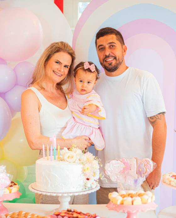 ANIVERSÁRIOS de AURORA - 1 ANO