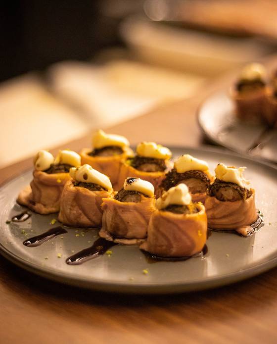 Gastronomia de Hambúrguer/Sushi - Wounder Lounge