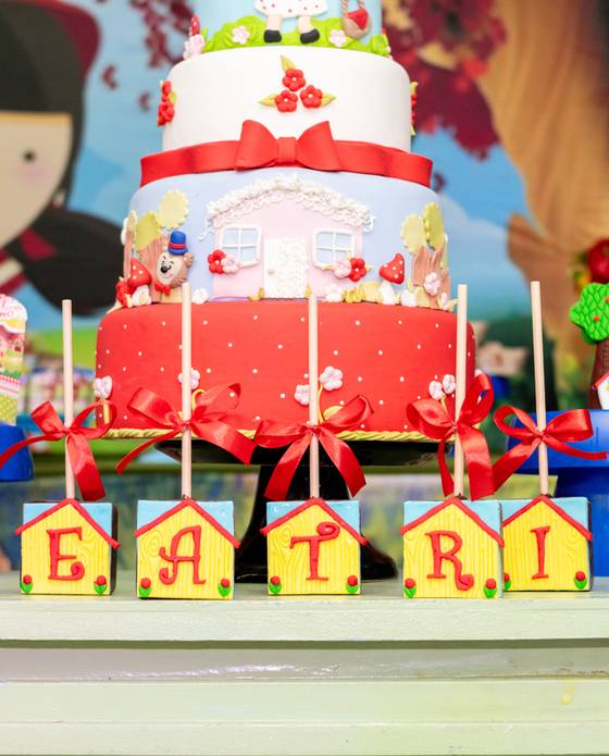 FESTA de CHAPEUZINHO VERMELHO NO BOSQUE - BEATRIZ #1ANO