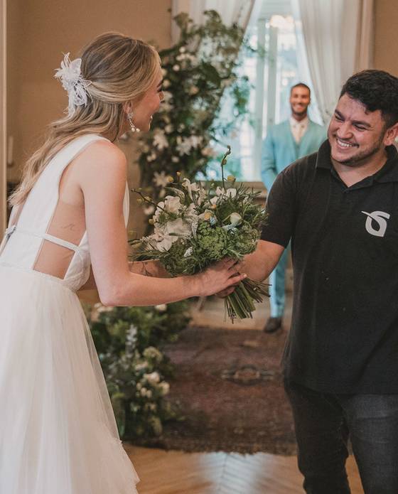 EDITORIAL / LANÇAMENTO de EDITORIAL NA CASA DA DON'ANNA