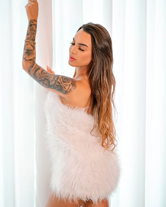 Ensaio Feminino de Ranya