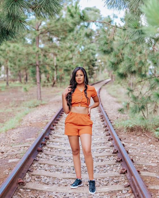 Ensaio Feminino de Yara Lívia