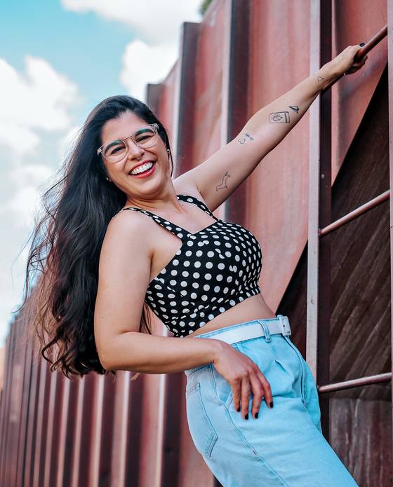 Ensaio Feminino de Carol Frisso