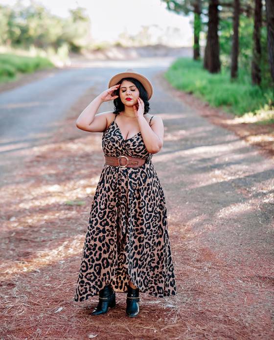 Ensaio Feminino de Lucília Amorim 