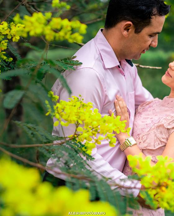 Ensaios Pré-Casamentos  de Ensaio Pré casamento de Gislaine e Lédio