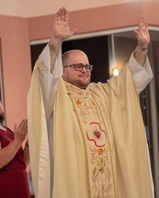 Ordenação  de Ordenação Presbiteral do  Pe. Guilherme Brunetto Scj