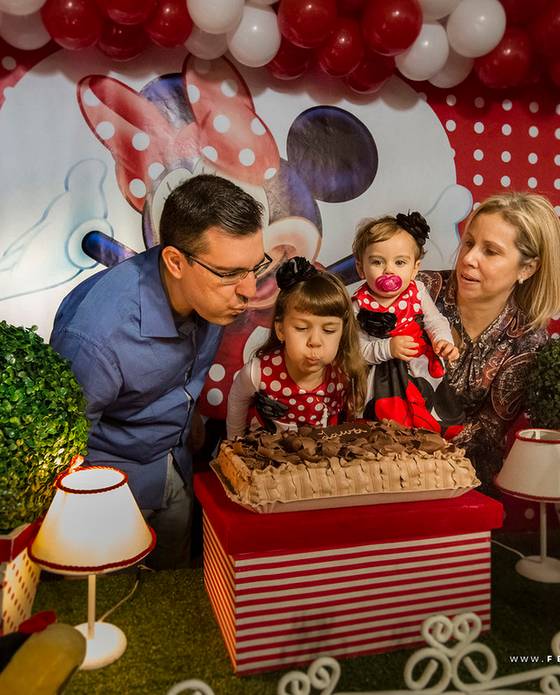 aniversário infantil de Aniversário infantil | Buffet Viva Vida | Laura e Clara