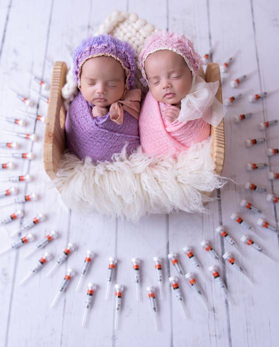 Newborn de Newborn Emanuelle e Isabelle