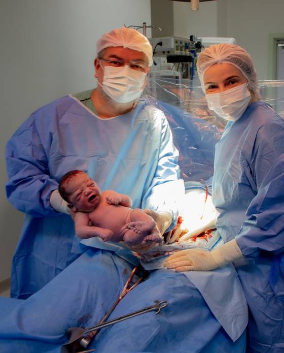 Parto de Ah chegada da Isabella ao mundo