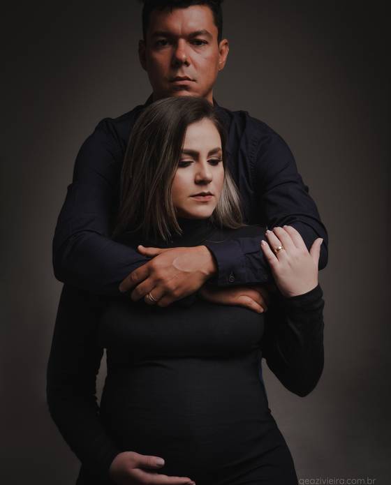 Gestante de À espera do Ravi - Ana Carla e Rafael - Sessão em Estúdio