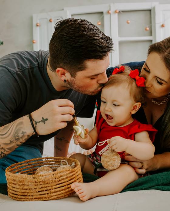 S•E•N•T•I•R em Família de Primeiro Natal da Maria Antonella
