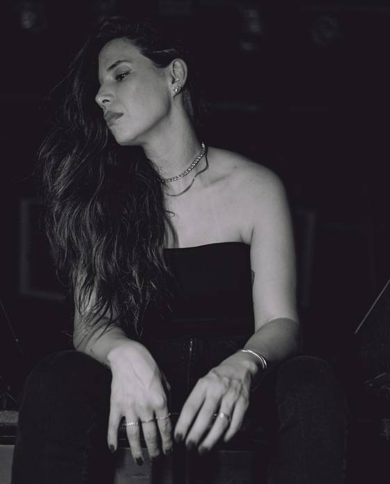 Feminino de Fernanda Werneck