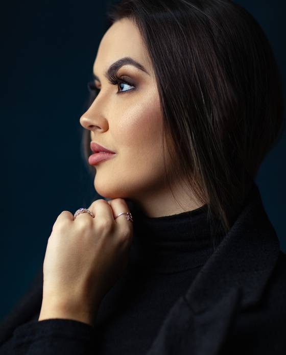 RETRATO de Dra. Marcella Vieira