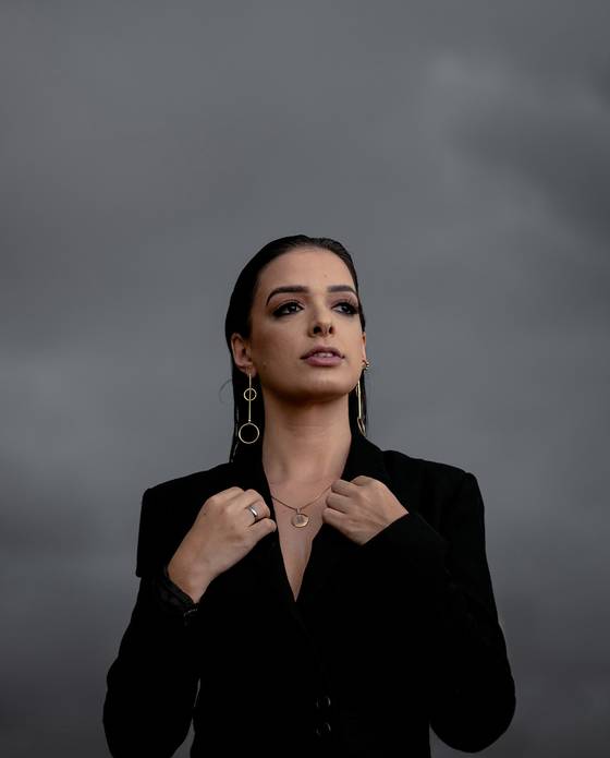 ENSAIO FEMININO de Ensaio Feminino Monique 