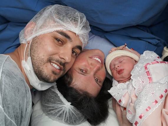 Parto Cesárea de  Nascimento Lara Emanuelle