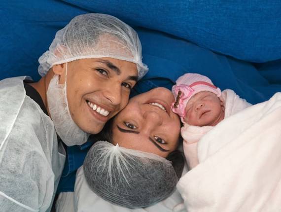 Parto Cesárea de Nascimento Pietra