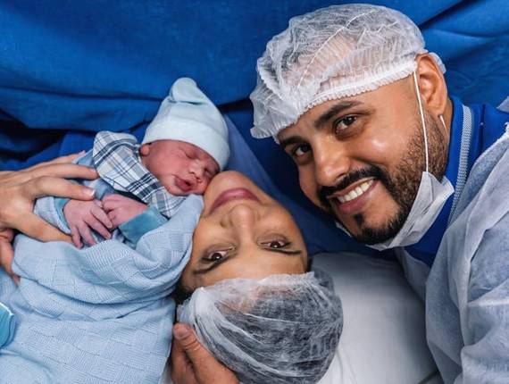 Parto Cesárea de Nascimento Théo 