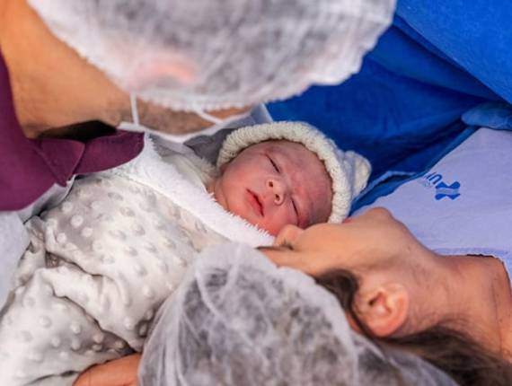 Parto Cesárea de Nascimento Anthony