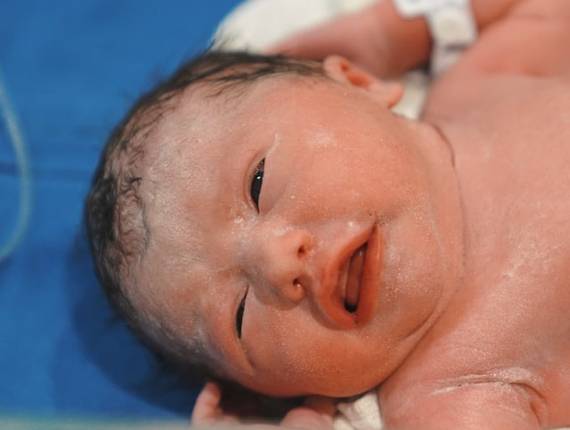 Parto Cesárea de Nascimento Clara Maria