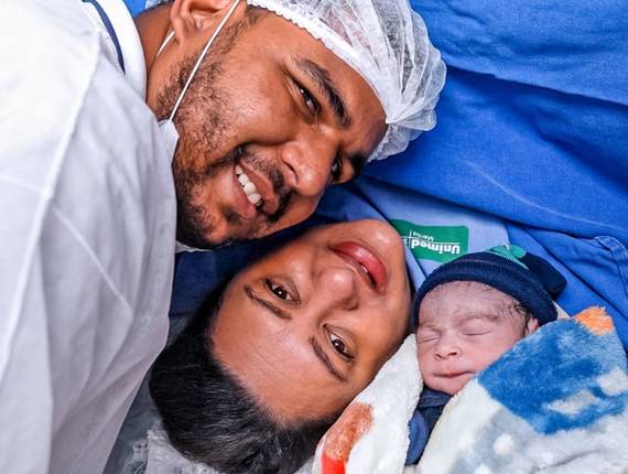 Parto Cesárea de Nascimento Joaquim Isaac 