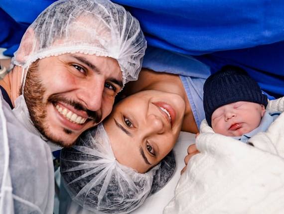 Parto Cesárea de Nascimento Enrico