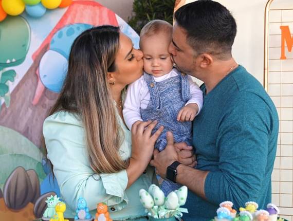 Parto Cesárea de 1 Aninho Miguel 