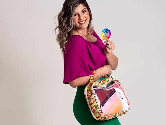 Institucional de Daniele Ramos | Consultoria de Imagem e Personal Stylist