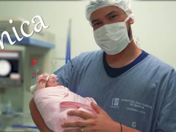 Parto Cesárea de Nascimento Verônica