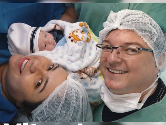 Parto Cesárea de Nascimento Vitor Lucas