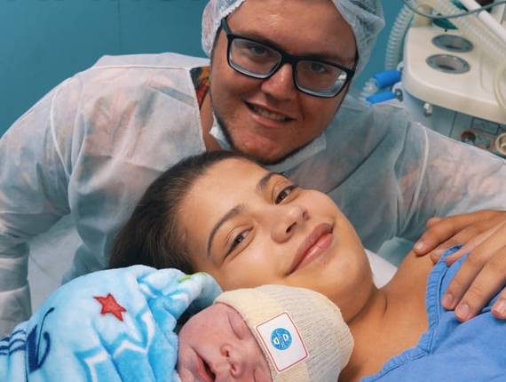 Parto Cesárea de Nascimento Arthur