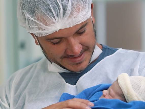 Parto Cesárea de Nascimento Gabriel