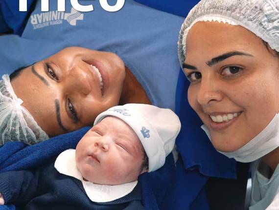Parto Cesárea de Nascimento Theo