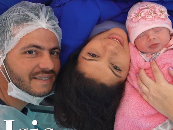 Parto Cesárea de Nascimento Isis