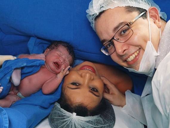 Parto Cesárea de Nascimento Luisa