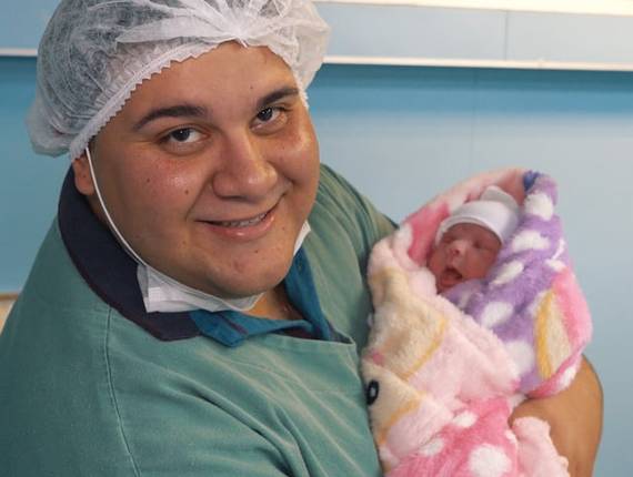 Parto Cesárea de Nascimento Helena