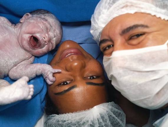 Parto Cesárea de Nascimento Júlia