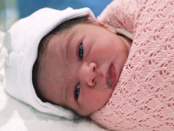 Parto Cesárea de Nascimento Cecília