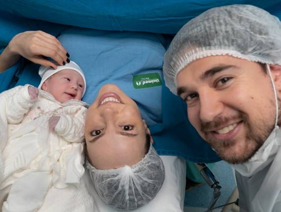 Parto Cesárea de Nascimento Heloisa