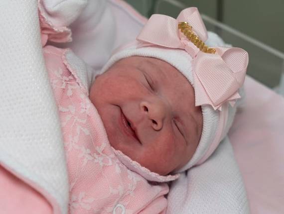 Parto Cesárea de Nascimento Manuela