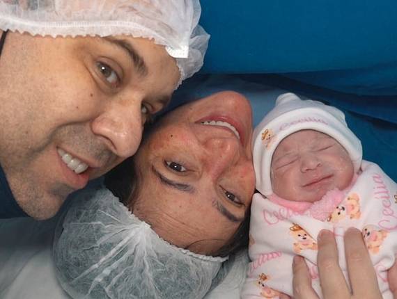 Parto Cesárea de Nascimento Cecília