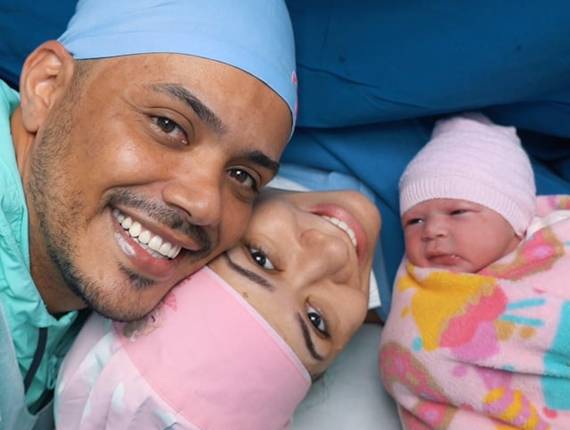 Parto Cesárea de Nascimento Helena