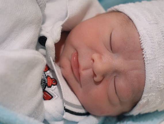 Parto Cesárea de Nascimento Guilherme