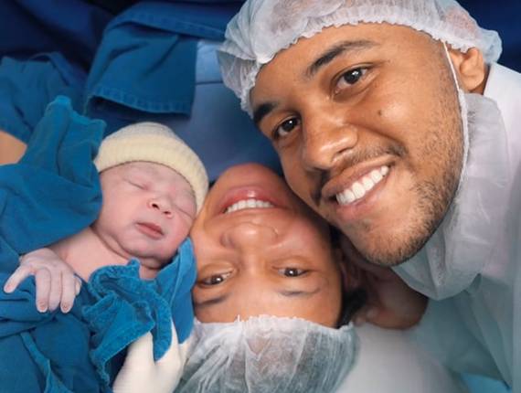 Parto Cesárea de Nascimento Joaquim