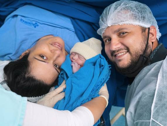 Parto Cesárea de Nascimento Alana