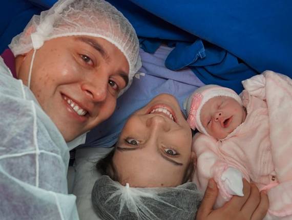 Parto Cesárea de Nascimento Rafaella