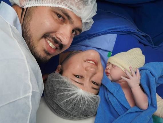 Parto Cesárea de Nascimento Valentina