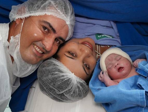 Parto Cesárea de Nascimento Laura