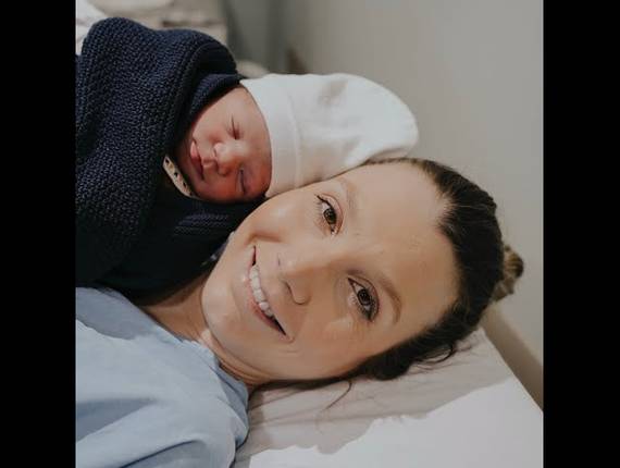 Parto Cesárea de Nascimento Antônio