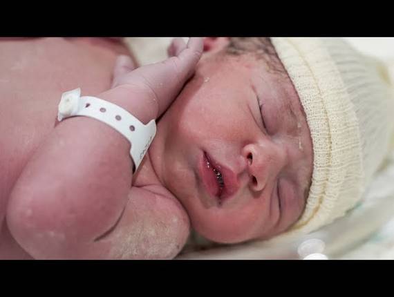 Parto Cesárea de Nascimento Maria Júlia