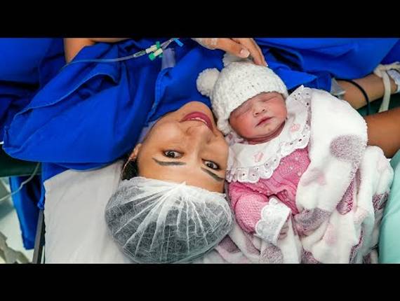 Parto Cesárea de Nascimento Clara